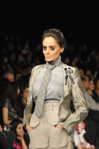 Ammar Belal at PFDC Sunsilk Fashion Week 2010 Karachi