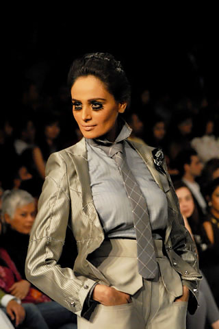 Ammar Belal at PFDC Sunsilk Fashion Week 2010 Karachi