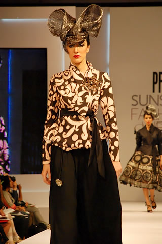 Fahad Hussayn at PFDC Sunsilk Fashion Week Lahore