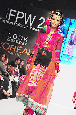 Faiza Samee at Fashion Pakistan Week 2010