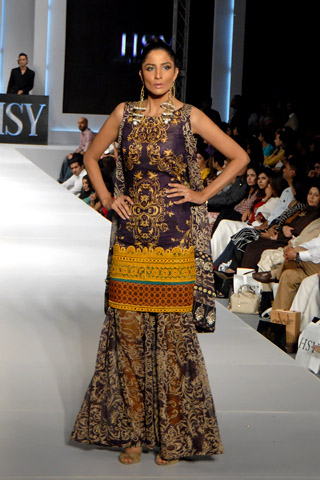 HSY Latest Designs at PFDC Sunsilk Fashion Week 2011 Lahore