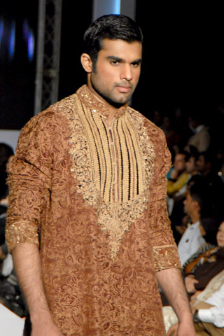 Latest 2011 Collection by HSYâ€™s at PFDC Lahore