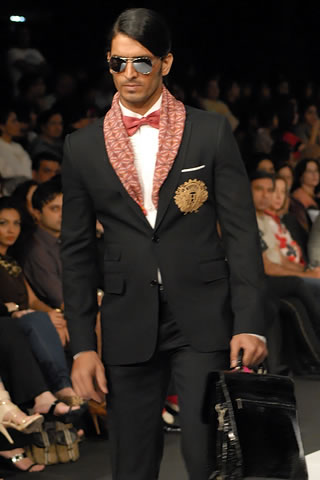 HSY Collection at PFDC Sunsilk Fashion Week 2010 Karachi