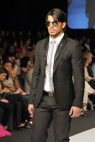 HSY Collection at PFDC Sunsilk Fashion Week 2010 Karachi