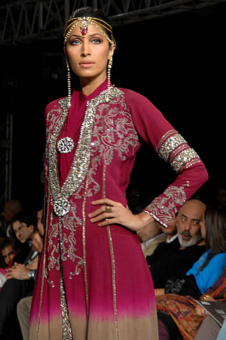 Nayna's collection at PFDC Sunsilk Fashion Week 2010