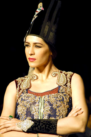 Nickie Ninaâ€™s Collection at PFDC Sunsilk Fashion Week Karachi 2010