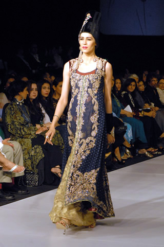 Nickie Ninaâ€™s Collection at PFDC Sunsilk Fashion Week Karachi 2010