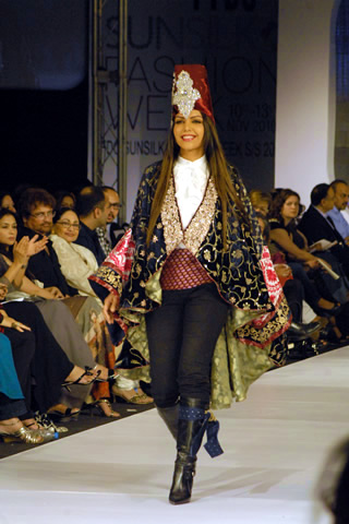 Nickie Ninaâ€™s Collection at PFDC Sunsilk Fashion Week Karachi 2010