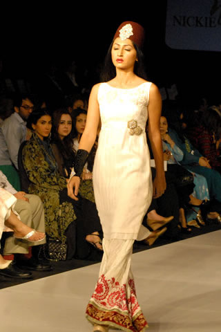 Nickie Ninaâ€™s Collection at PFDC Sunsilk Fashion Week Karachi 2010