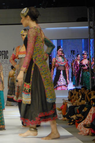 Latest Nickie Ninaâ€™s Collection at PFDC Sunsilk Fashion Week