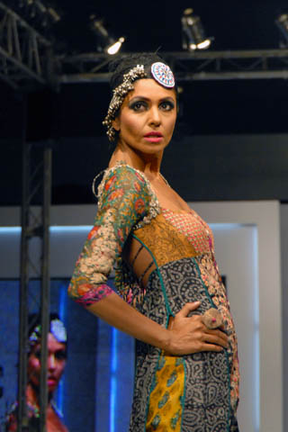Designer Nickie Ninaâ€™s Latest Collection at PFDC Lahore