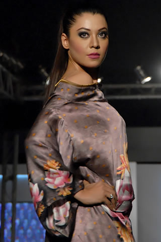 Yahsir Waheed Collection at PFDC Sunsilk Fashion Week 2011 Lahore
