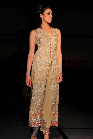Rani Emaan's collection in Colors of Pakistan 2009