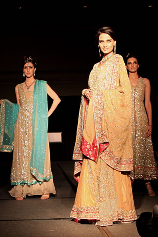 Rani Emaan's collection in Colors of Pakistan 2009
