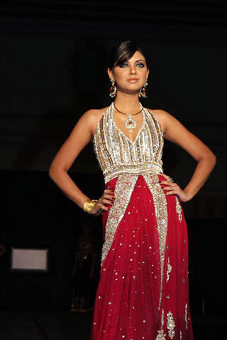 Rani Emaan's collection in Colors of Pakistan 2009