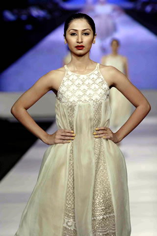 Rano Heirlooms PFDC Sunsilk Fashion Week Karachi 2010
