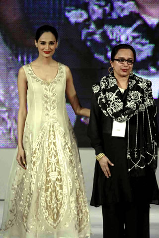 Rano Heirlooms PFDC Sunsilk Fashion Week Karachi 2010