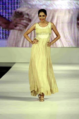 Rano Heirlooms PFDC Sunsilk Fashion Week Karachi 2010