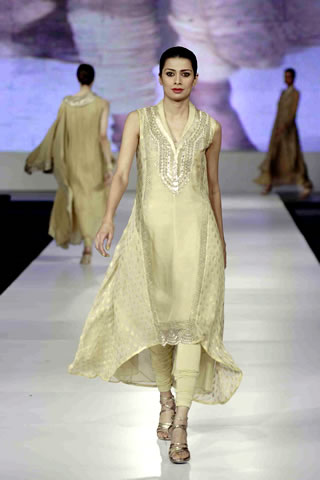 Rano Heirlooms PFDC Sunsilk Fashion Week Karachi 2010