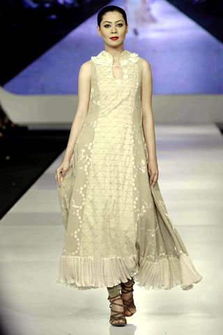 Rano Heirlooms PFDC Sunsilk Fashion Week Karachi 2010