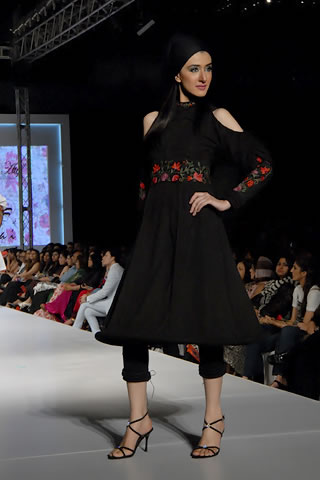 Sahar Atif Collection at PFDC Sunsilk Fashion Week 2011 Lahore