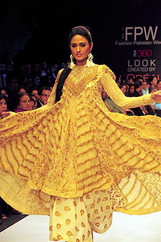 Shamaeel at Fashion Pakistan Week 2010
