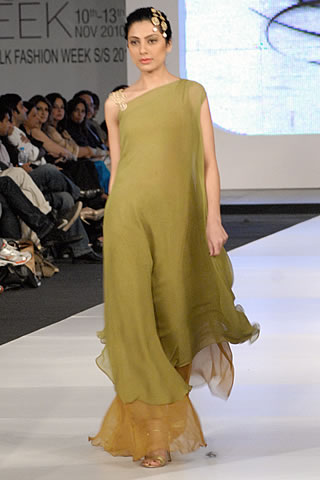 Sobia Nazir PFDC Sunsilk Fashion Week 2010 Karachi