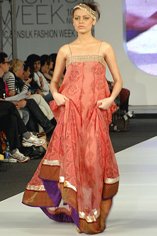 Sobia Nazir PFDC Sunsilk Fashion Week 2010 Karachi