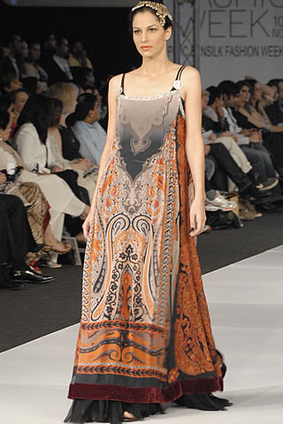 Sobia Nazir PFDC Sunsilk Fashion Week 2010 Karachi