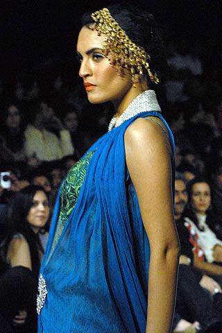 Sobia Nazir PFDC Sunsilk Fashion Week 2010 Karachi
