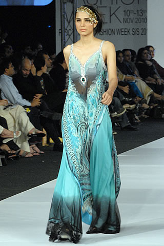 Sobia Nazir PFDC Sunsilk Fashion Week 2010 Karachi