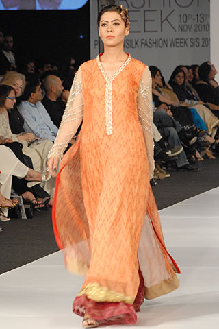 Sobia Nazir PFDC Sunsilk Fashion Week 2010 Karachi