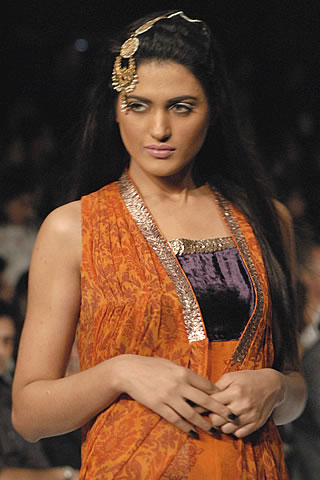 Sobia Nazir PFDC Sunsilk Fashion Week 2010 Karachi