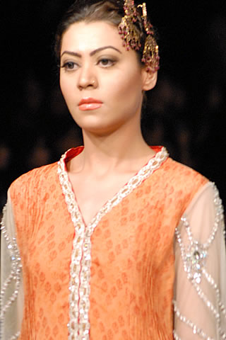 Sobia Nazir PFDC Sunsilk Fashion Week 2010 Karachi