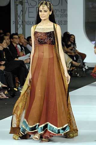 Sobia Nazirâ€™s Collection at PFDC Sunsilk Fashion Week 2010 Karachi