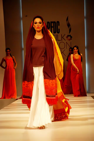 PFDC Sunsilk Fashion Week Lahore 2011