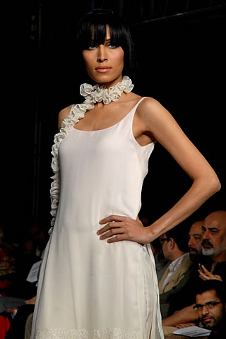 Tazeen Hassan's collection at PFDC Sunsilk Fashion Week 2010