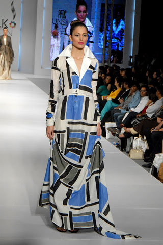 Teejays Latest 2011 Collection at PFDC Sunsilk Fashion Week 2011