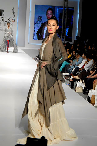 Teejays 2011 Collection at PFDC Sunsilk Fashion Week Lahore
