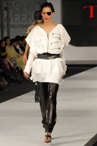 Teejays Collection at PFDC Sunsilk Fashion Week 2010 Karachi