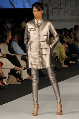 Teejays Collection at PFDC Sunsilk Fashion Week 2010 Karachi