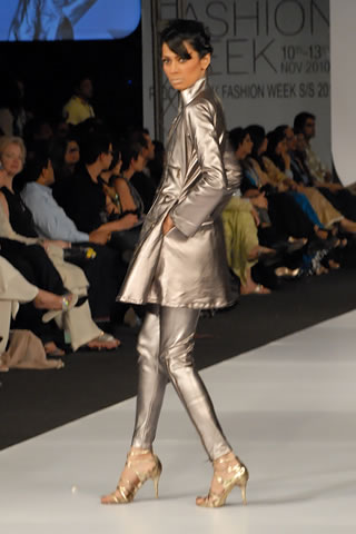 Teejays Collection at PFDC Sunsilk Fashion Week 2010 Karachi