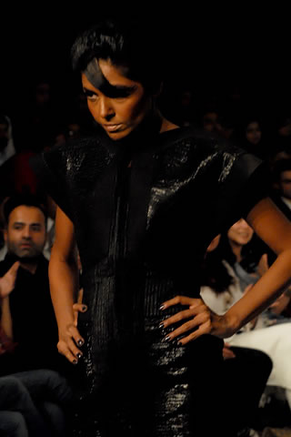 Teejays Collection at PFDC Sunsilk Fashion Week 2010 Karachi