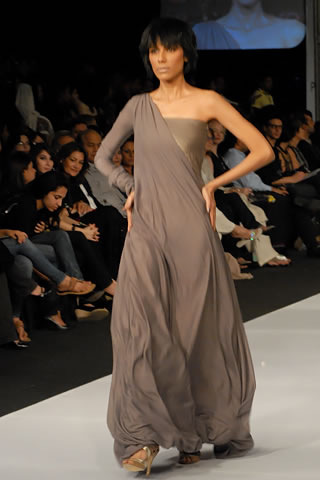 Teejays Collection at PFDC Sunsilk Fashion Week 2010 Karachi
