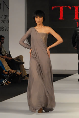 Teejays Collection at PFDC Sunsilk Fashion Week 2010 Karachi
