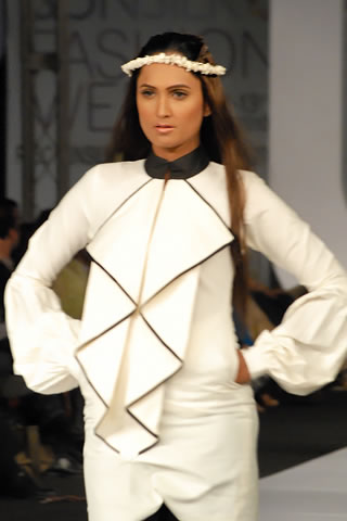 Teejays Collection at PFDC Sunsilk Fashion Week 2010 Karachi