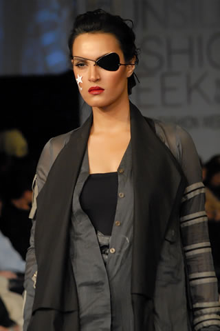 Teejays Collection at PFDC Sunsilk Fashion Week 2010 Karachi