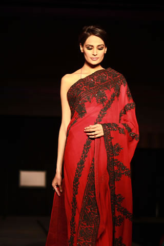 Umar Syeed collection in Colors of Pakistan 2009