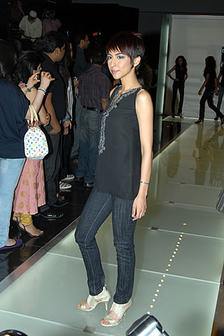 Dernier Cri Collection 2010