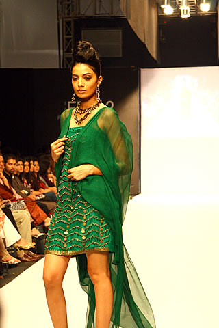 Zaheer Abbas at Fashion Pakistan Week 2010